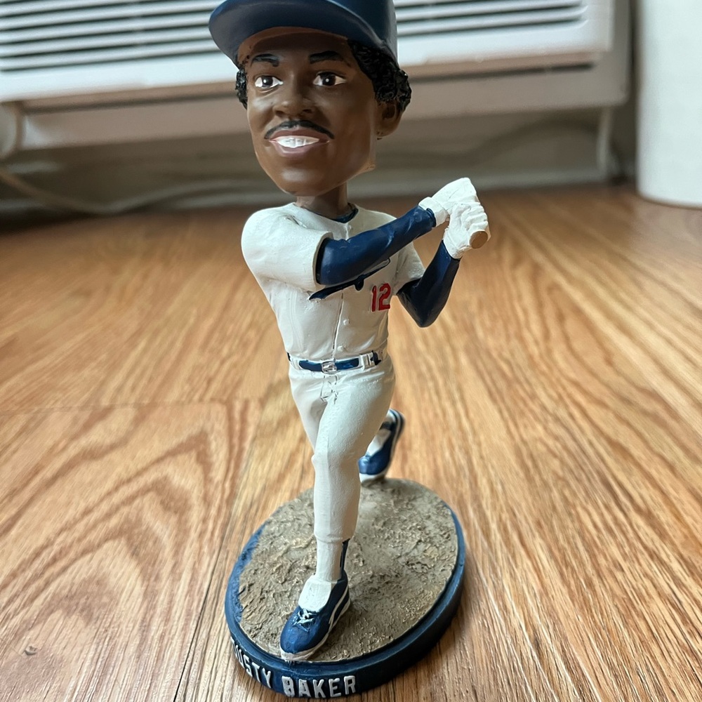 Bobblehead - Picture 15 of 15